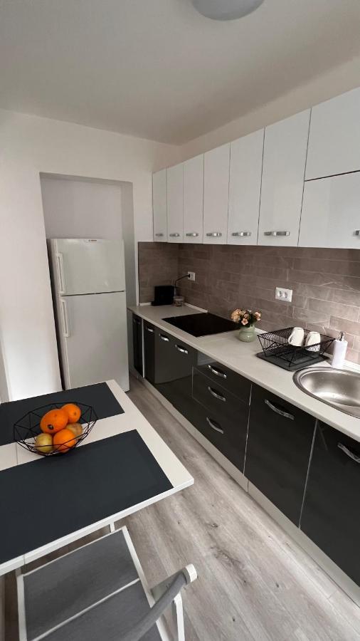 Apartamento Cotroceni Studio Bucarest Exterior foto
